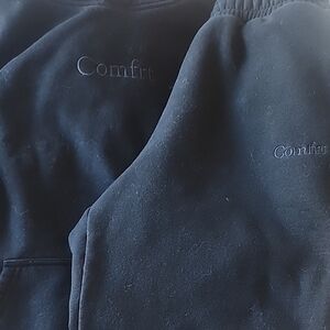 Comfirt Women's Black Sweatshirt and Pants Set